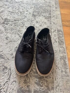 Mens dress shoes